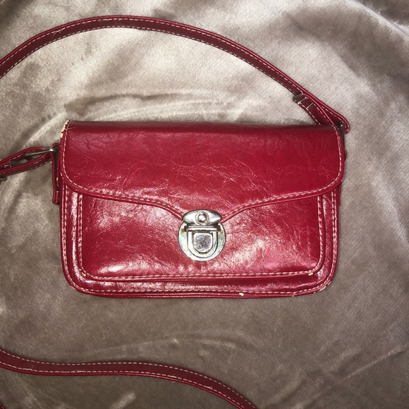 Small Red Purse/Handbag - Picture 2 of 6